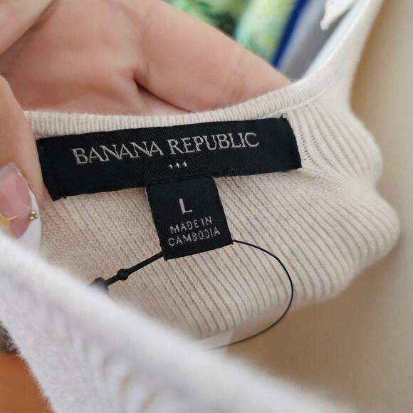 Banana Republic Cream Long Sleeve Sweater Dress NWT - Picture 9 of 10